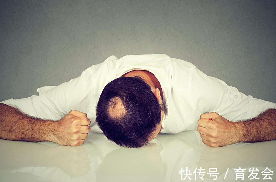 发际线 植发后头发还会脱吗?一般能维持多久?