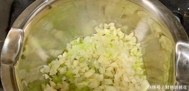 医生不会告诉你，它是天然“安眠药”，早晚吃点，睡眠充足精力好