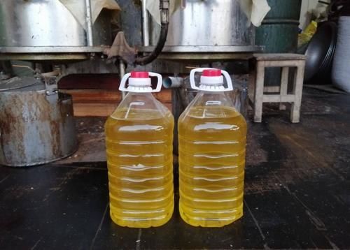 自制油|农村自榨油能吃吗？和市场买的花生油，有啥不一样？