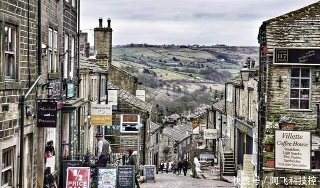 提示声|农民翻新房子,意外挖到价值上千万的金库,不过宝藏发掘后归谁