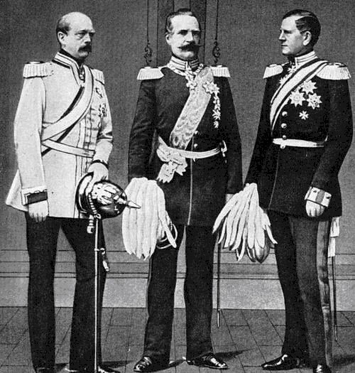 三帝同盟|德国宰相俾斯麦,是如何通过各种条约,把欧洲皇帝们耍得团团转的?