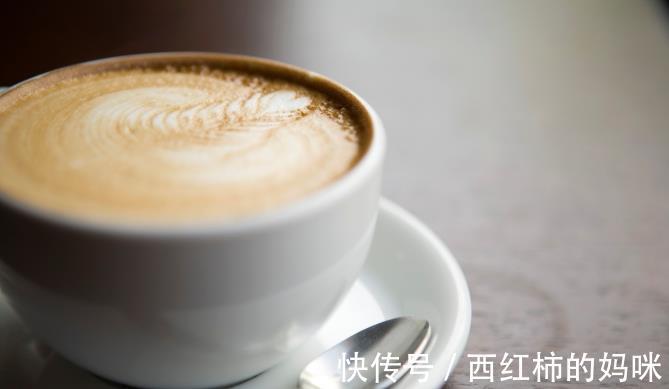 宝妈|母乳喂养的妈妈们,日常要忌嘴,这几种东西最好别吃了