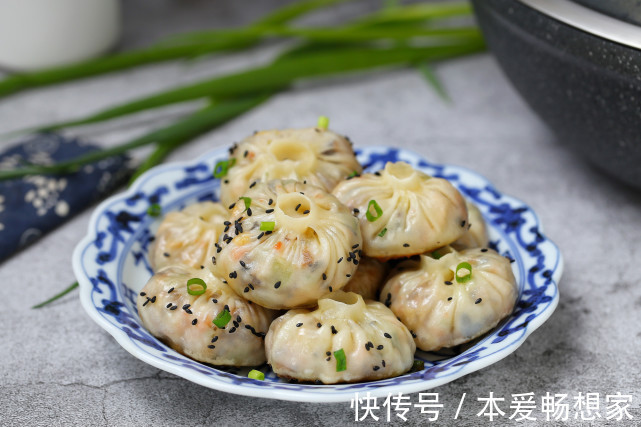 包菜|懒人生煎包做法,不发面不醒面,皮薄馅大简单快手,早餐就它了!
