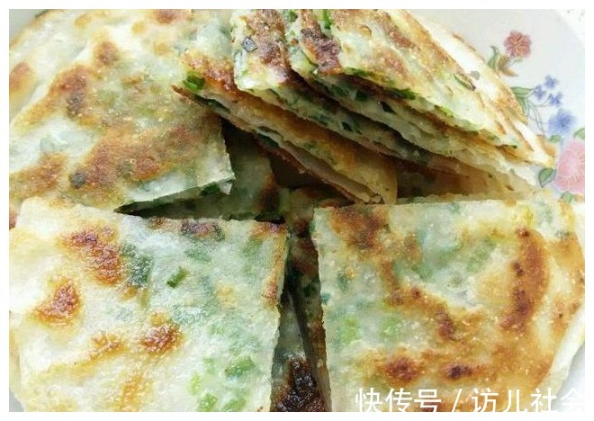 香酥|葱油饼最好吃的做法,只需3步,香酥脆爽又美味,凉了也不会硬