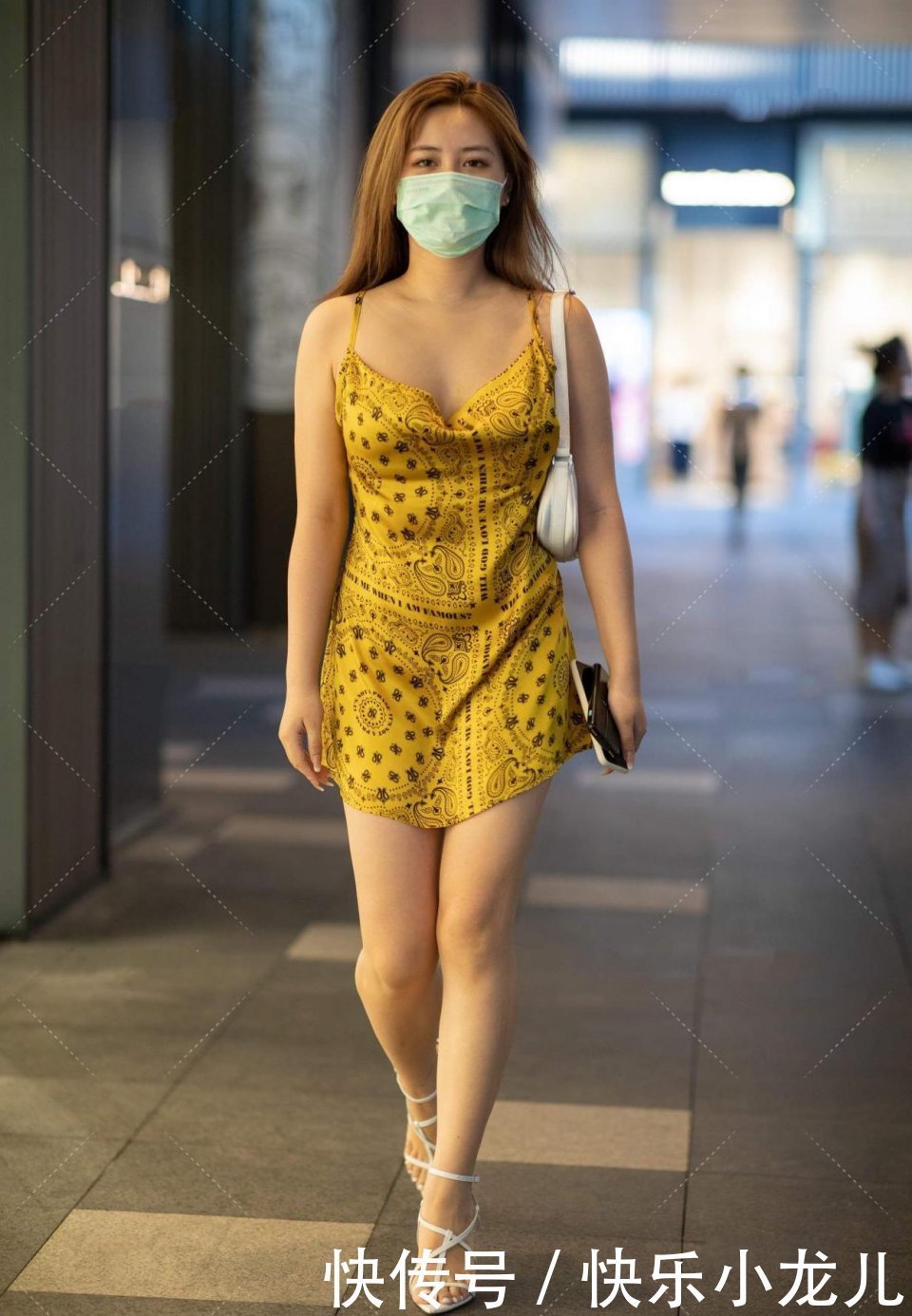 打扮|十分的温柔,九分的精明,这位美女的打扮我给190分,绝没看错人