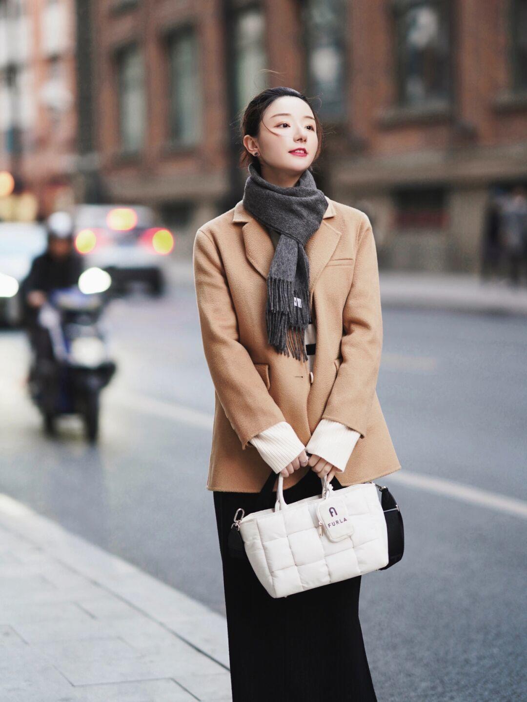 复古风|谁说西装是工作服?只要会选款,就能演绎不费劲的高级