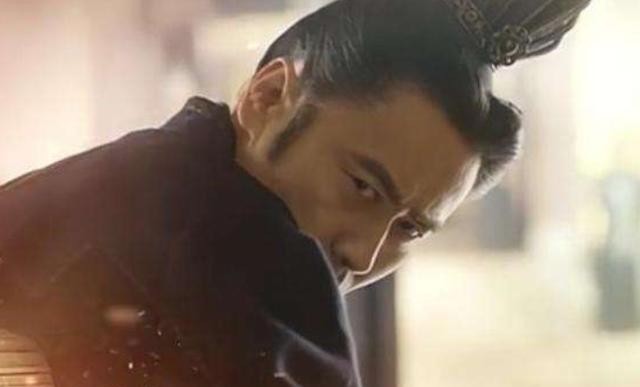 三国演义中,“鹰视狼顾”是种什么样的眼神或姿势?真的存在吗?