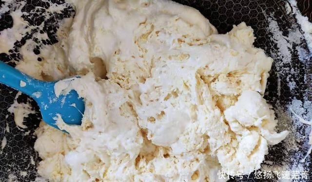 过年零食不用买,自己动手做牛轧糖,奶味香浓好看又好吃