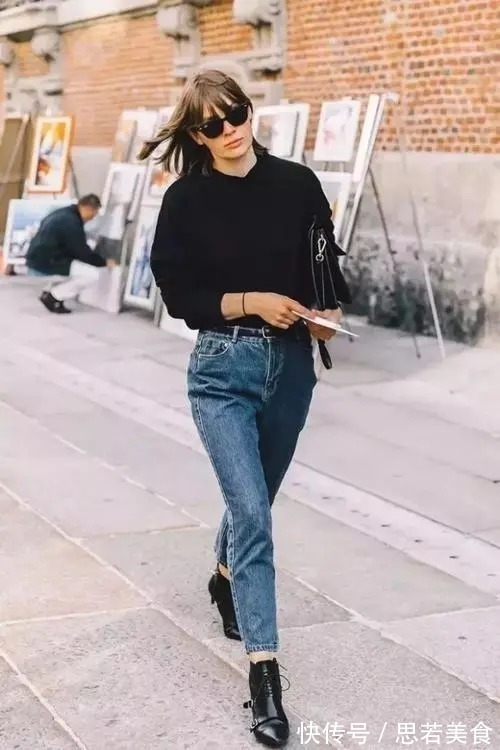 休闲裤 阔腿裤大势已去,今年流行“毛衣+直筒裤”,时髦显瘦,还显腿长