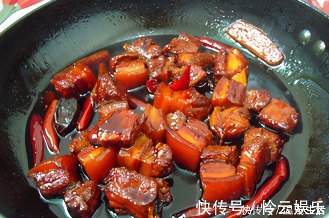 做红烧肉,大厨教你3个诀窍,保证肥而不腻入味好吃,你不学吗