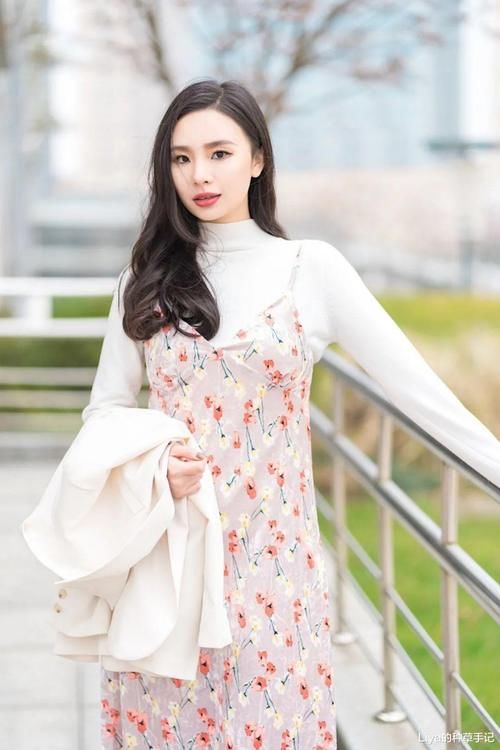 “王炸裙”好看又撩人，2021就买它！