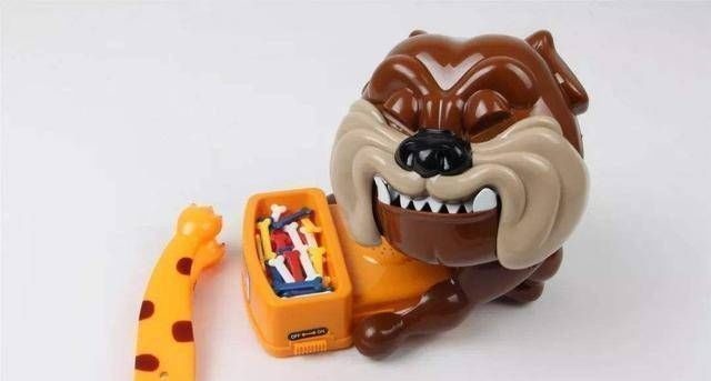 宝妈|宝妈“斥巨资”买的千元玩具,却把女儿吓哭,这几种玩具别买了