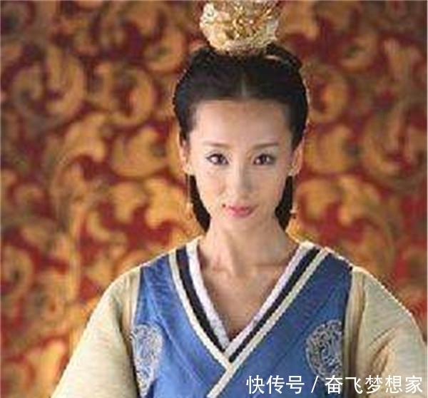 厌倦|她是第一个被废的皇后，只因20年朝夕相处，让皇帝感到厌倦