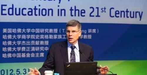 学霸|孩子若有这“3个特征”,多半是潜在的学霸,即使贪玩也没关系