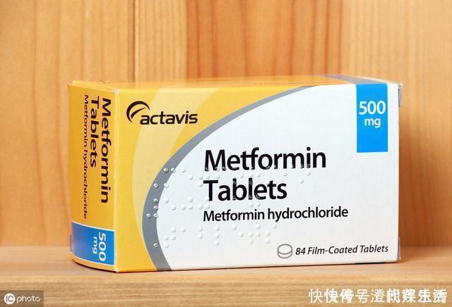 糖化血红蛋白|每日服用多少二甲双胍,可达最佳降糖效果?医生告诉你答案