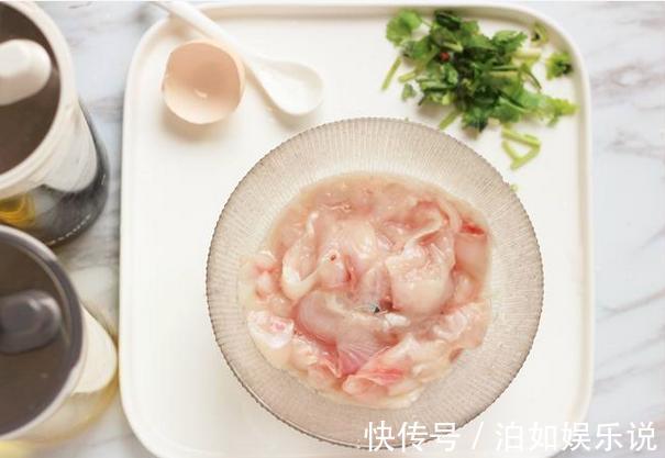 红辣椒|家庭版水煮鱼，掌握几个小要点，鱼鲜肉嫩口感不会差