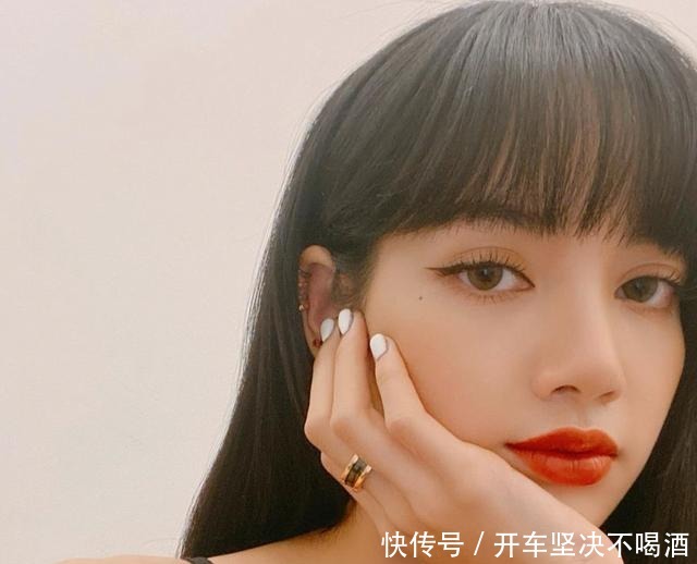 小熊|2021发型趋势慵懒羊毛卷、率性赫希发、甜酷翘短发……赶紧来看看