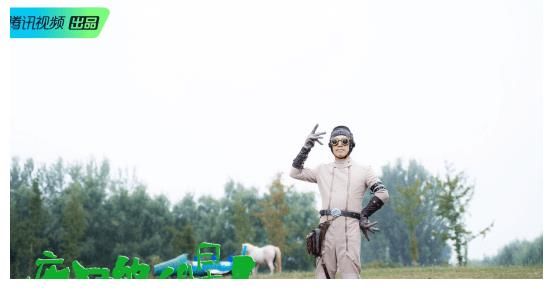 《導(dǎo)演請(qǐng)指教》梁龍作品被停播 潘斌龍：尋找共鳴，是一個(gè)在路上的東西