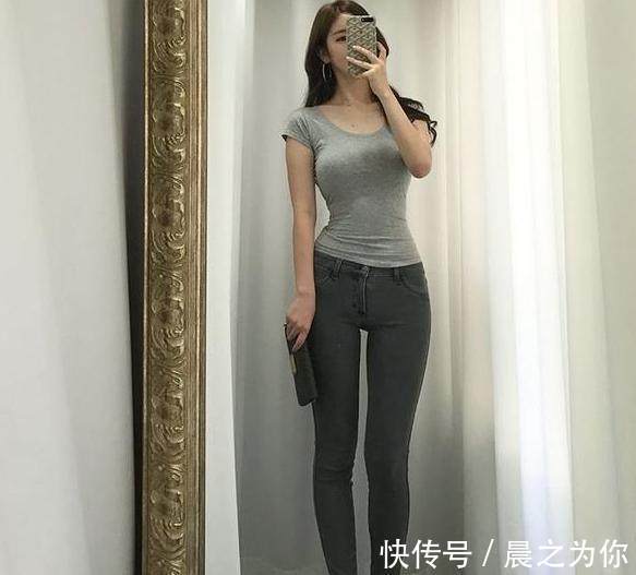 女人 牛仔裤时尚又贴心,尽显女人凸凹有致的身材!