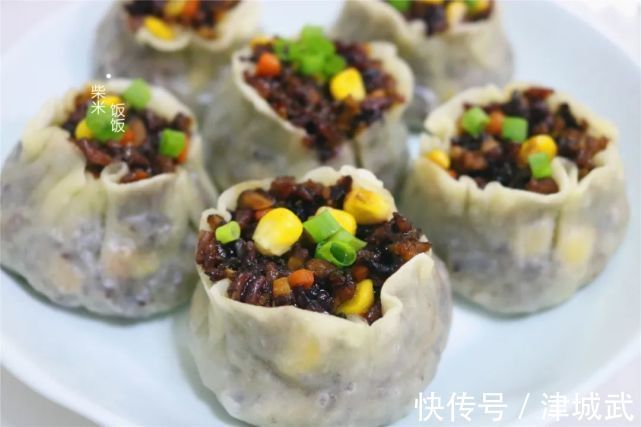 想吃烧麦不用买,自己做馅料更丰富,一次多做些,早餐不愁了