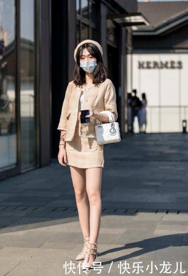 时尚小姐姐休闲风穿搭,一般人驾驭不了