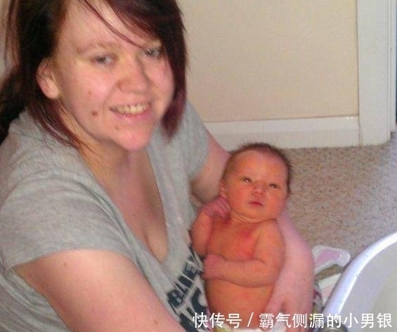 lynds女子怀了孕却全然不知，因肚子痛被送到医院，3小时候后生下女婴