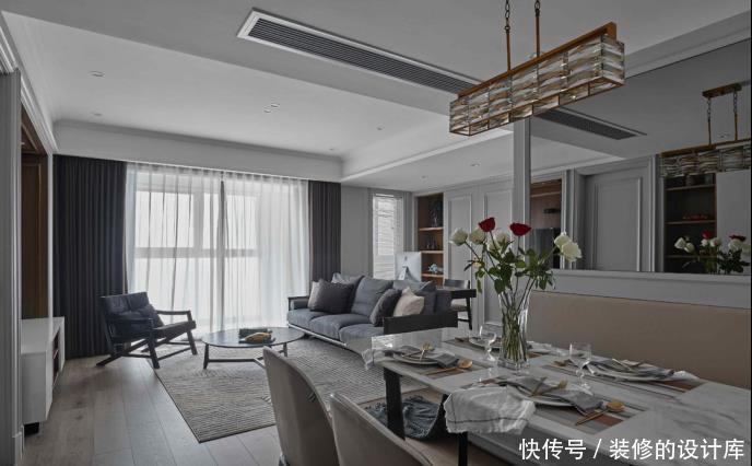 现代|104平现代风两居室,美式元素护墙板,构建高雅生活空间