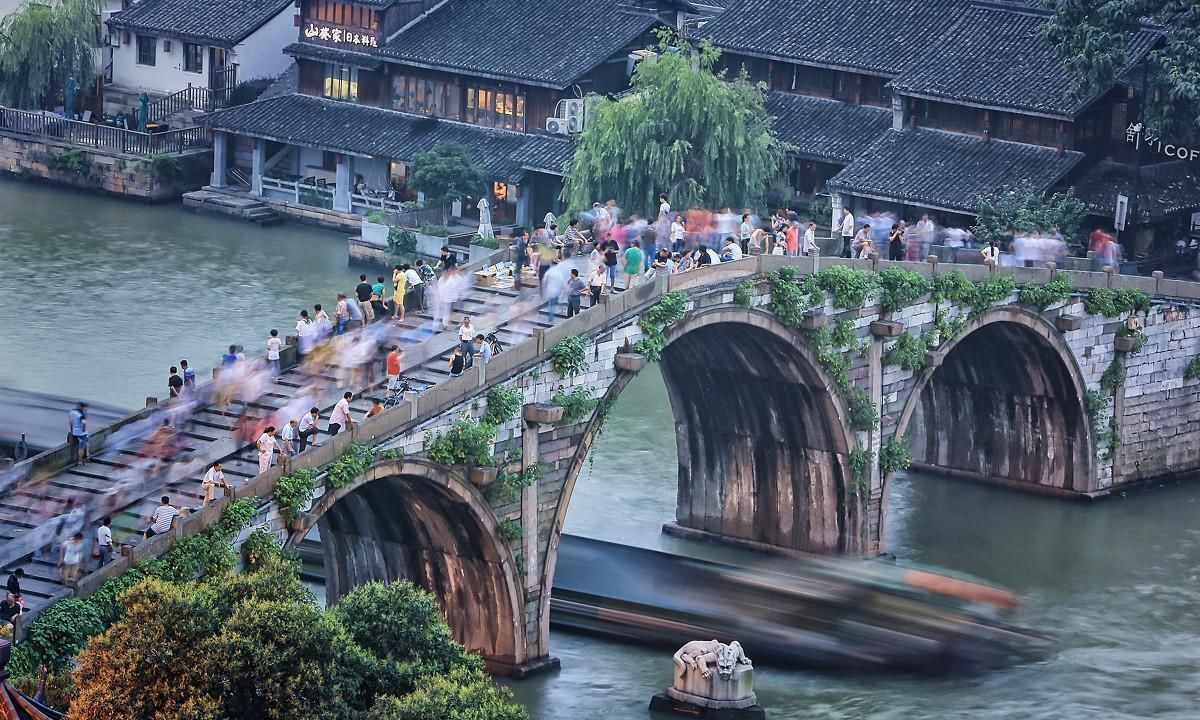 杭州|杭州一座古桥，东西横跨大运河，是京杭大运河到杭州的终点标志