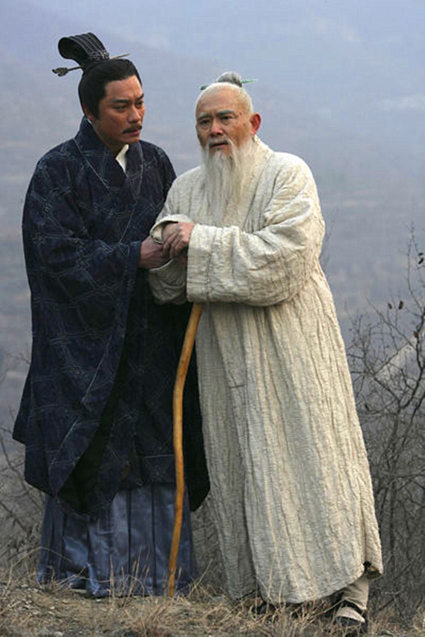 齐国!孔子问一7岁小孩:天上有多少颗星星?小孩回答后,孔子行礼拜师