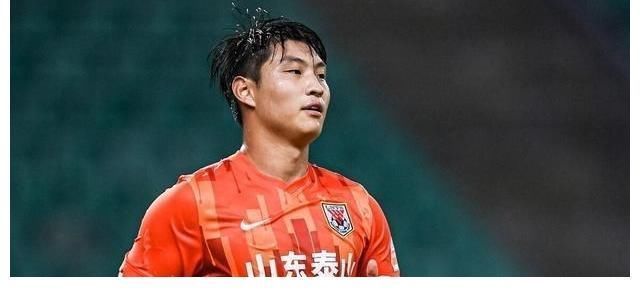 中国队|拒绝“铁桶阵”,越南专家:不比中国队差,重用4名球员,比分3:0