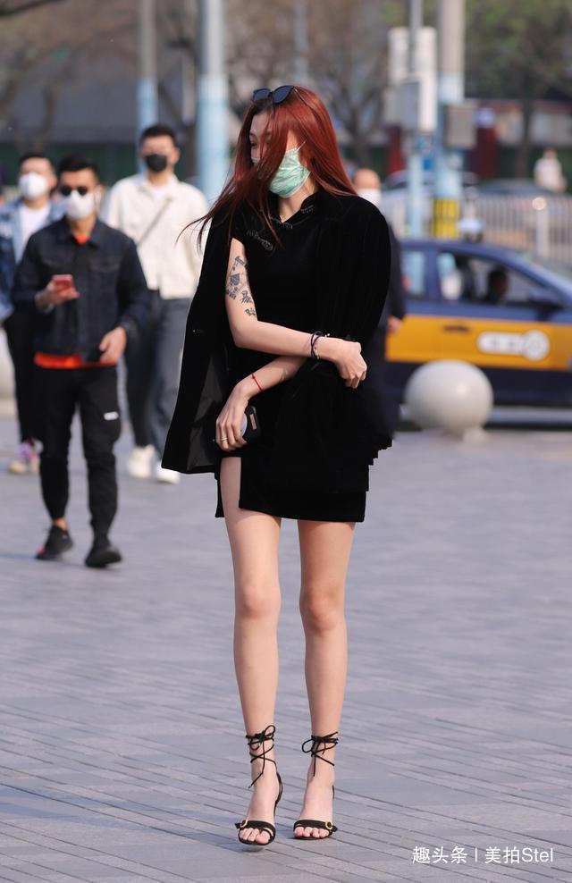 高跟儿 夏日出街必备单品,一双显气质显腿长的高跟儿凉鞋,来一双美一夏