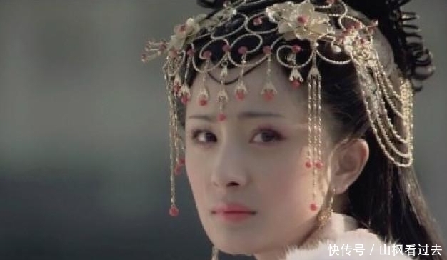 四大美女|王昭君是四大美女之一，为何汉元帝不要，反而让她去和亲？
