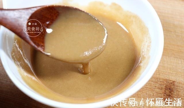 面团|想吃这饼不用买了,教你在家做,一卷一拧,外酥里软,比吃肉都香