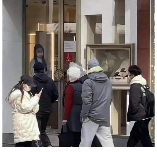 陈小春应采儿婚变？王安宇宋祖儿关系？华晨宇确定王牌和跨年？