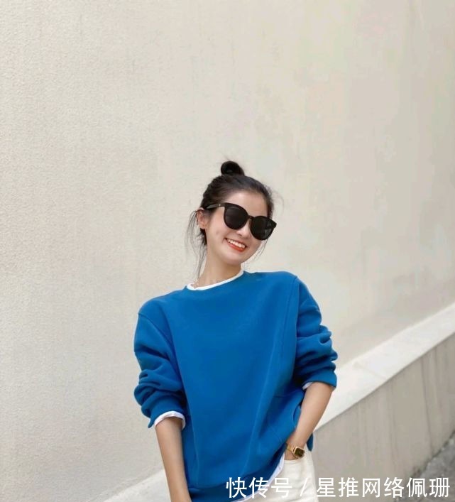 魅力|秋季穿搭可以做减法，穿搭风格简简单单就好，精致又有魅力