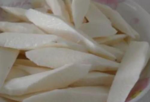 吃山药不能碰“此物”,吃了等于没病找病,赶紧告诉家里做饭的人