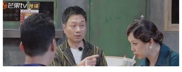 陈小春铁面无私,黎耀祥只能借钱买单,邓萃雯翻白眼注入灵魂