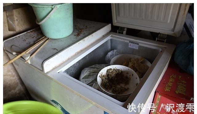 秘诀|100岁奶奶,饭前习惯特殊,至今满头黑发,看长寿秘诀是啥