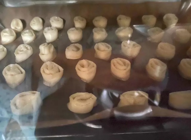 涮嘴小零食！大叔教你蝴蝶一口酥，简单易上手，好看又好吃