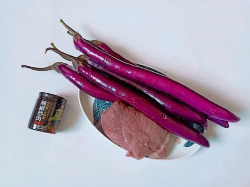 茄子块|蒸茄子，切记别直接上锅蒸，多加1步，茄子鲜嫩入味不变色，真香