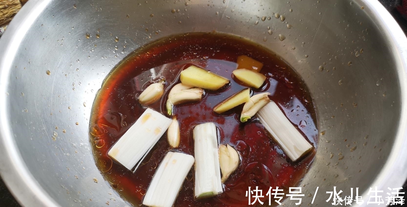 草鱼|炖鱼调料别乱放，10人有8个错放这种调料，难怪越吃越腥，收藏了