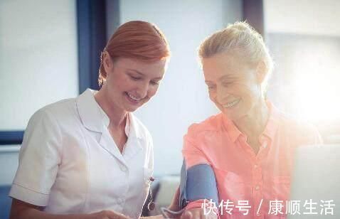 黑巧克力|别看它不起眼, 却是高血压的“天然克星”, 经常吃血压只降不升