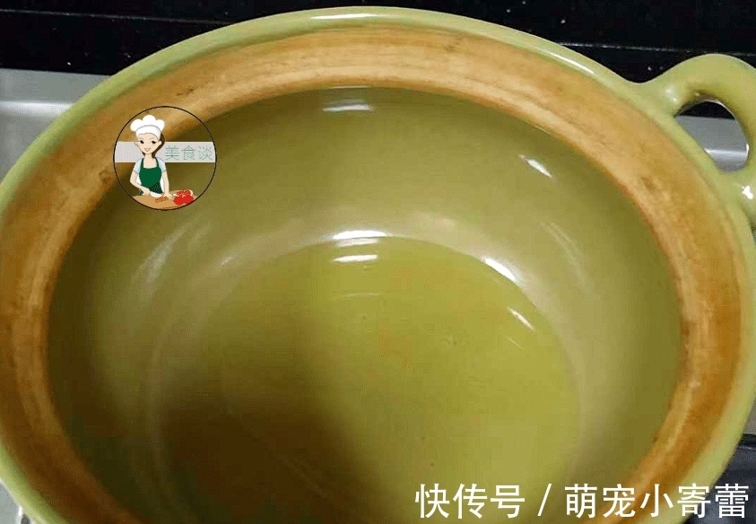 秋天吃牛羊肉不如吃它,35元一条,煮好切片淋上料汁,滋补又馋人