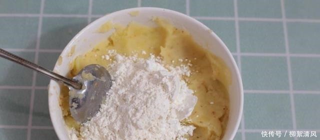 自从学会土豆此做法,女儿三天两头就想吃,刚出锅就抢着吃,特香