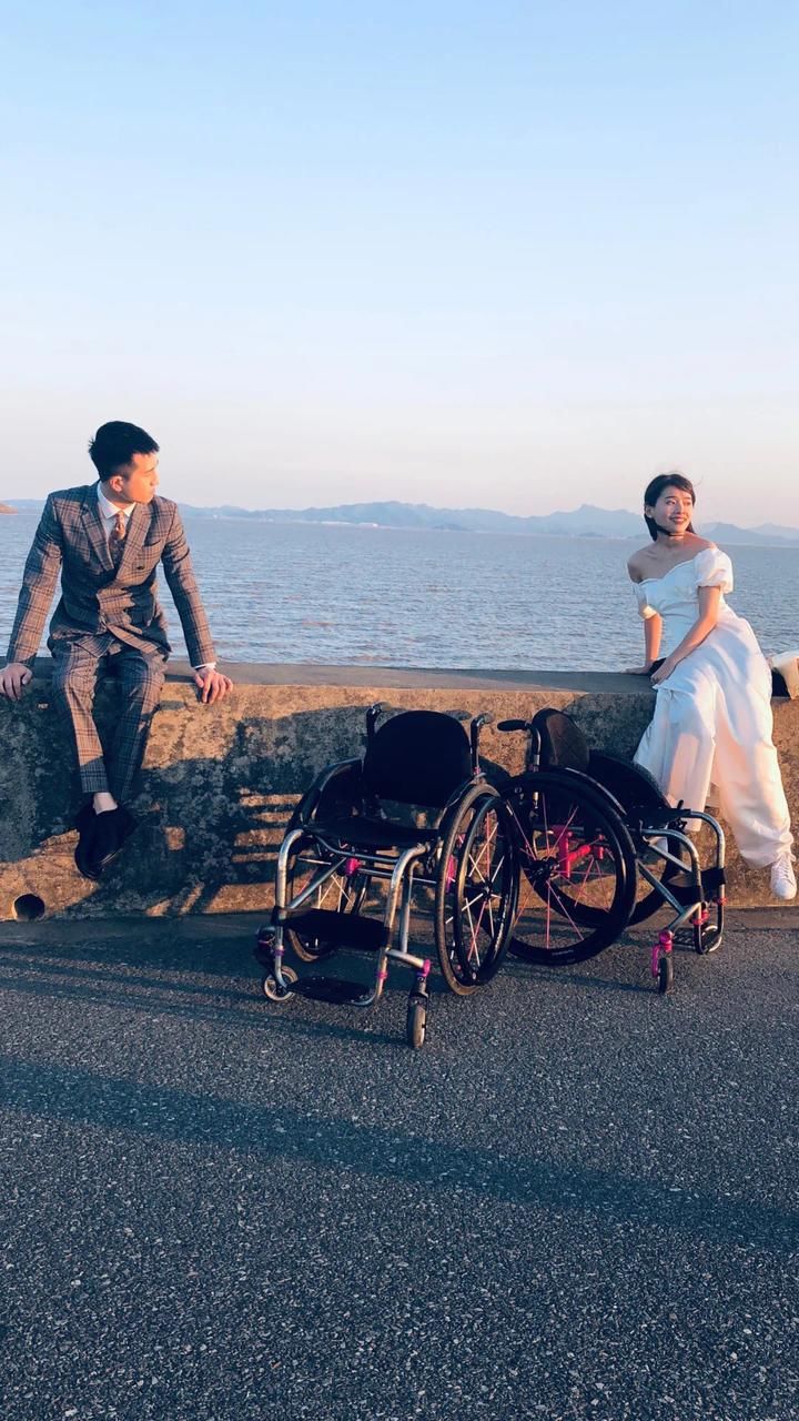 宁波|宁波这对夫妻婚礼上跳绝美轮椅舞，百万网友见证神仙爱情