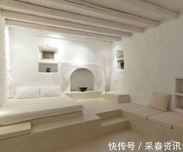 床头柜|砖砌的地台床又火了,以前觉得老土,如今一床多用打造多个功能区