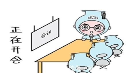 |幽默笑话:女同事倒追俺一年,俺就是不答应,因为她太吝啬了