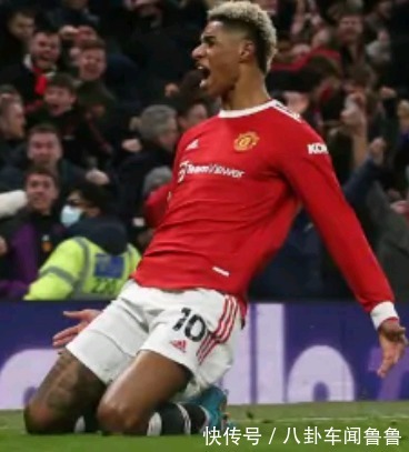 c罗|1-0,终于赢了!英超豪门造绝杀,56%控球+狂轰18脚,欧冠区乱了
