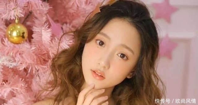 |幽默笑话:女神昨天对俺说:我怀孕了,你愿意做他粑粑吗