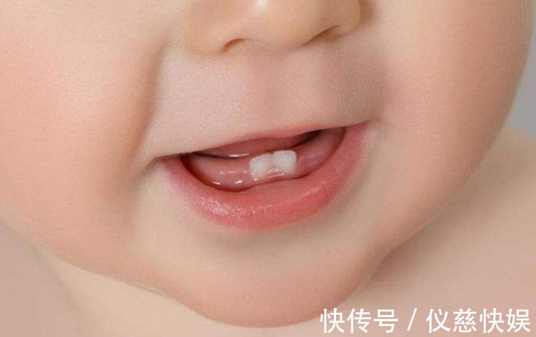 中切牙|宝宝什么时候出牙出牙期宝宝如何护理做到这5点,宝宝杠杠的